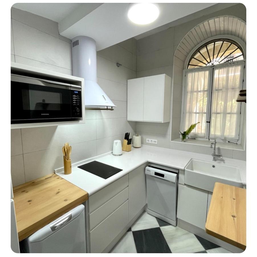 Gatu Premium Apartamento Palacio Oneto Con Jardin Privado " Preferente Mayores De 25 Anos Y Familias " El Puerto de Santa María Exterior foto
